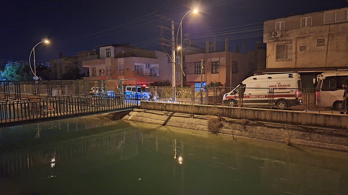 Mersin'de sulama kanalı faciası: Bir kardeş boğuldu, diğeri kurtarıldı