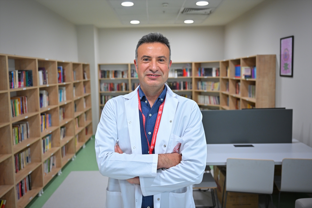 Prof. Dr. Lütfi Doğan: Meme kanseri cerrahisinde yeni koruyucu yöntem