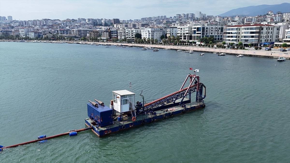 Samsun Büyükşehir: Kurupelit Limanı kumu erozyonla mücadelede
