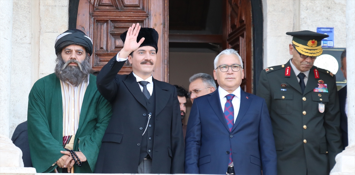 Sivas Kongresi'nin 107. yılı: Atatürk'ün gelişi canlandırıldı
