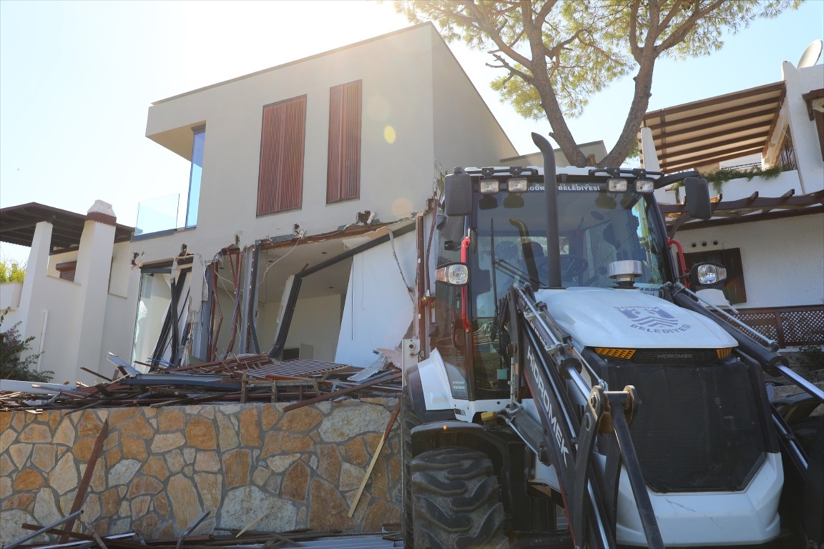 Bodrum Belediyesi: 8 ayda 74 kaçak yapı yıkımı gerçekleştirdi