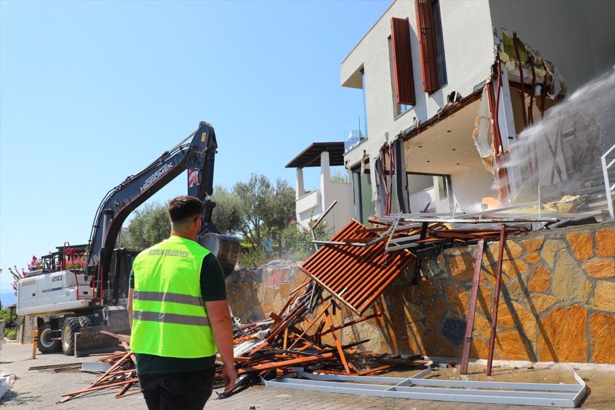 Bodrum Belediyesi: 8 ayda 74 kaçak yapı yıkımı gerçekleştirdi