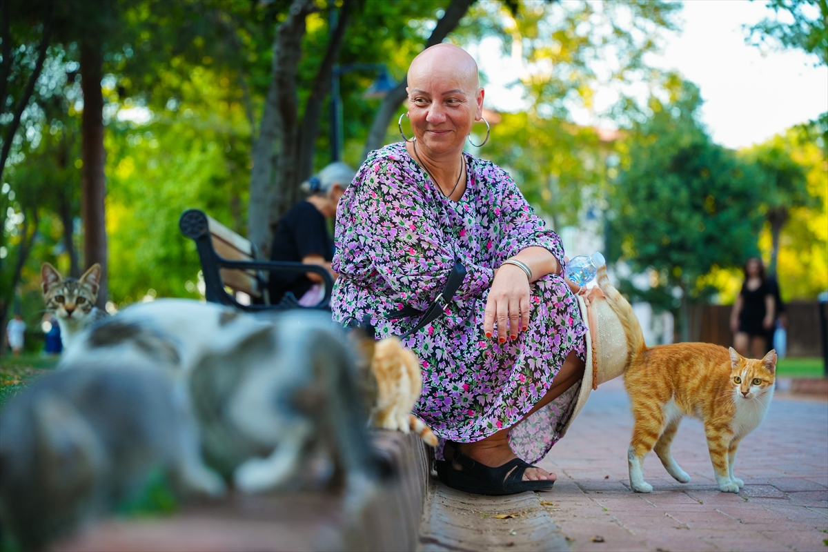 Alopesiyle 23 yıllık mücadelesini toplumsal farkındalığa dönüştürdü