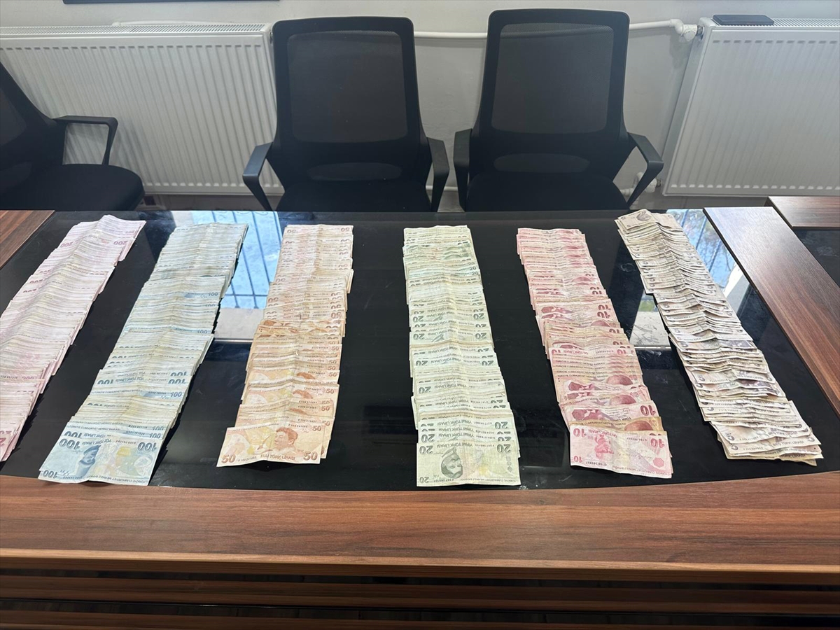 Şanlıurfa'da yakalanan dilencinin üzerinden 60 bin lira çıktı