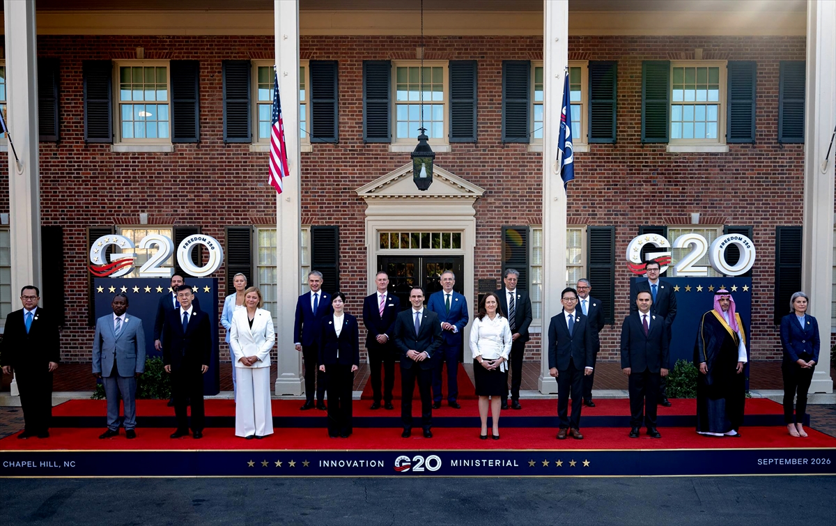 Bakan Kacır: G20'de Türkiye'nin yapay zeka yol haritasını açıkladı