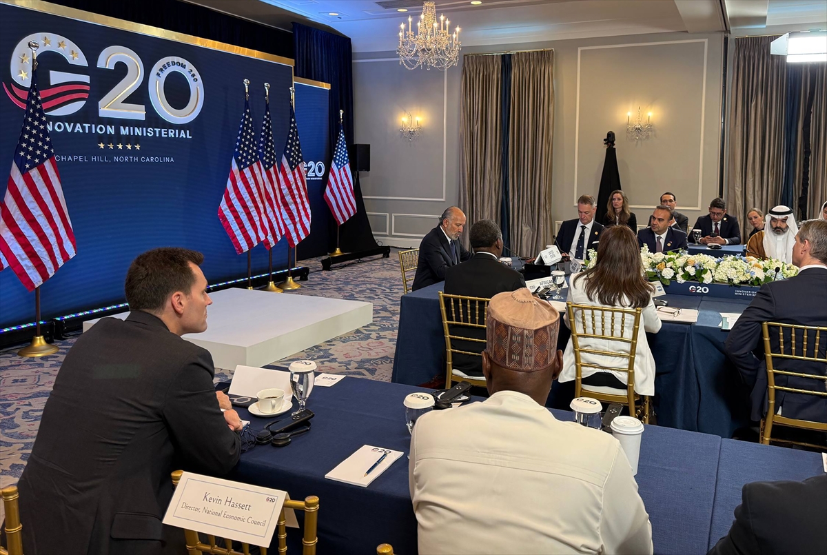 Bakan Kacır: G20'de Türkiye'nin yapay zeka yol haritasını açıkladı