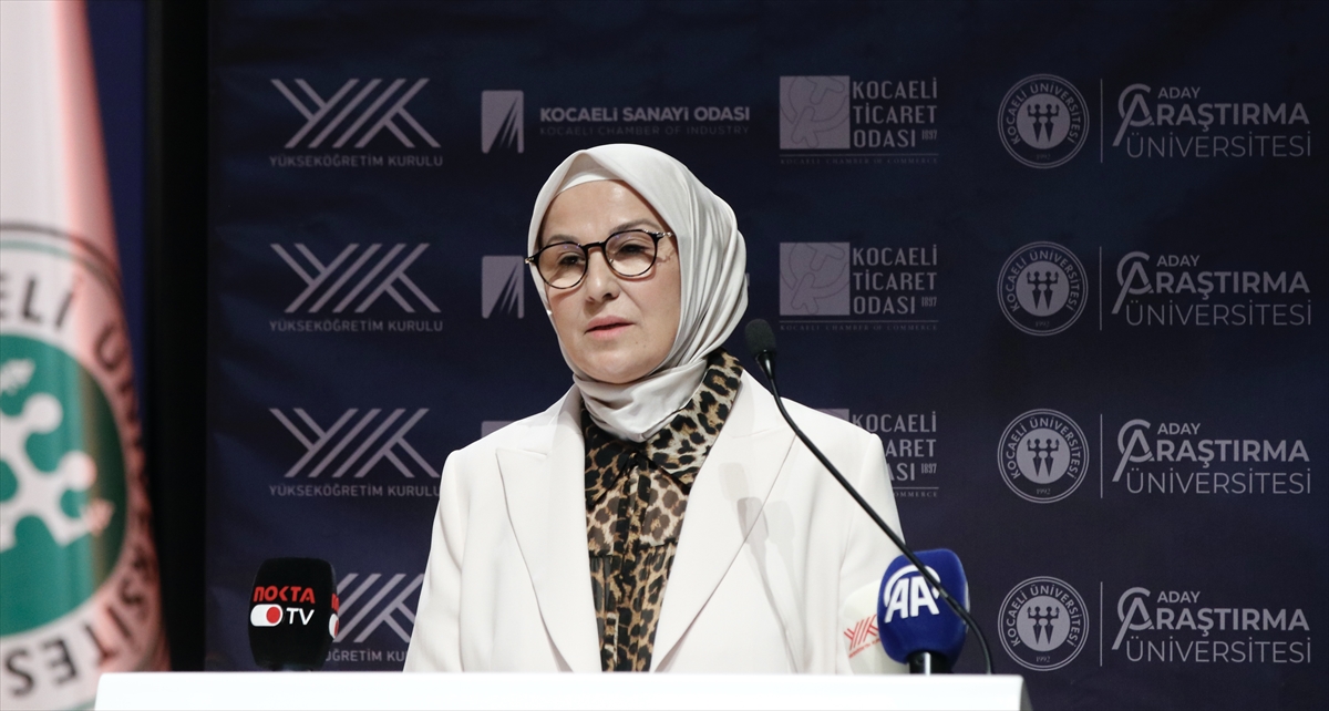 YÖK Başkanı Özvar: Mesleki eğitim modeliyle öğrenciler iş hayatını tecrübe edecek
