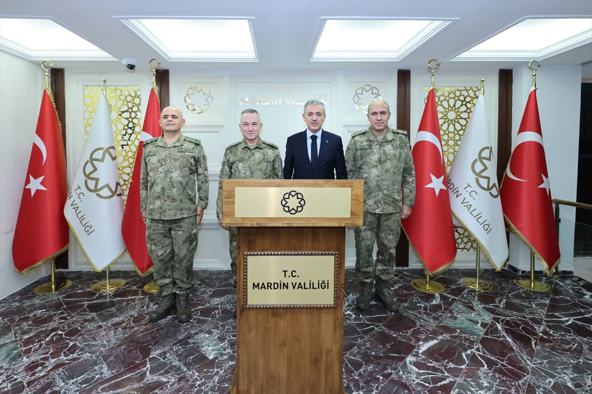 Korgeneral Yaralı, Mardin Valisi Akkoyun'u ziyaret etti