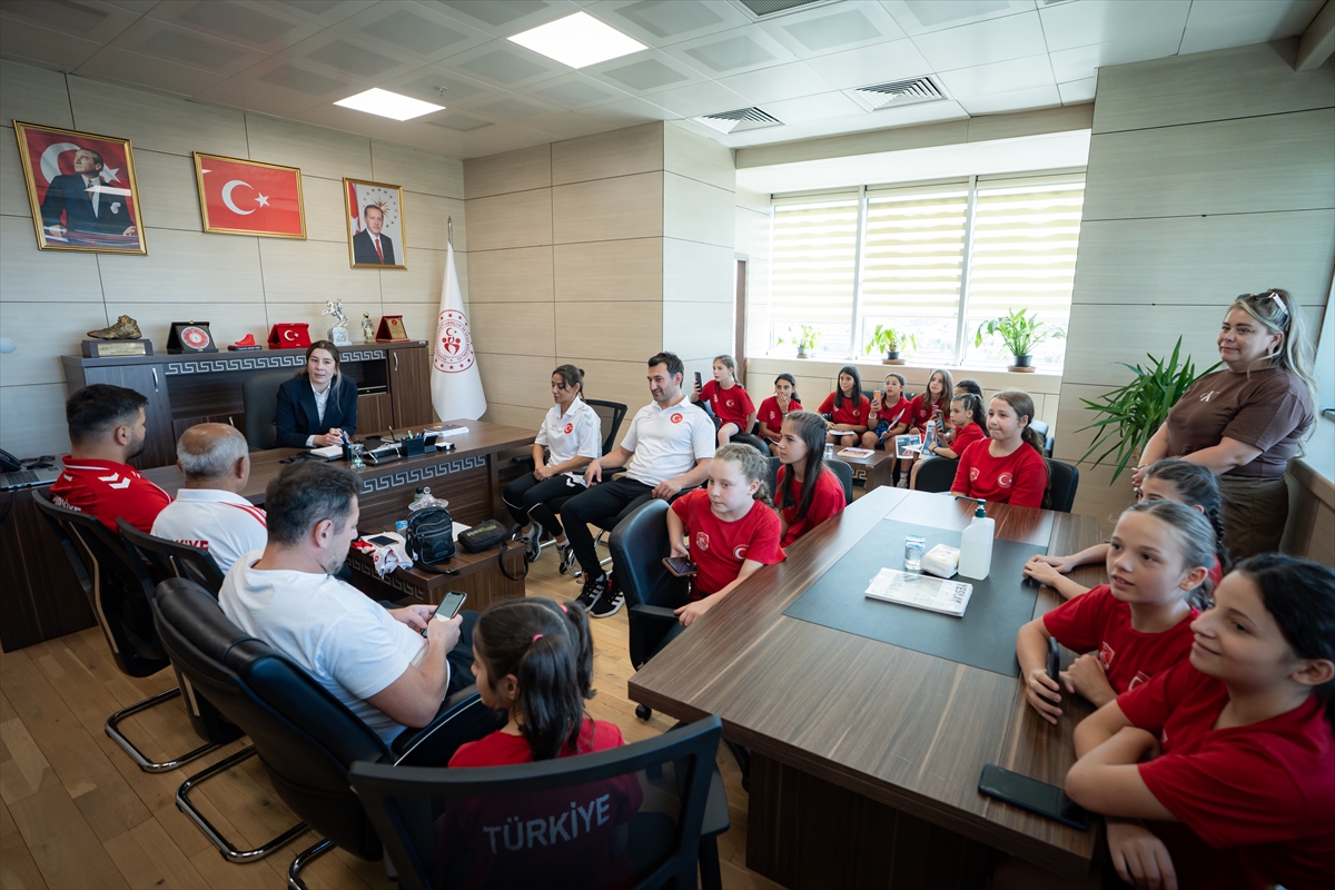 Bakan Yardımcısı Hamza Yerlikaya: Minik güreşçilere hedef 2036