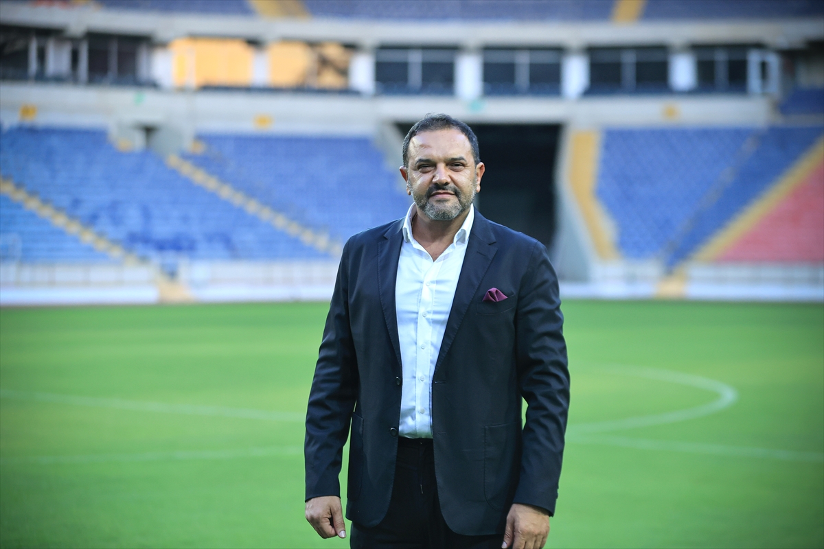 Transfer yasağını kaldıran Yeni Mersin İdmanyurdu, "küllerinden doğma" hedefinde