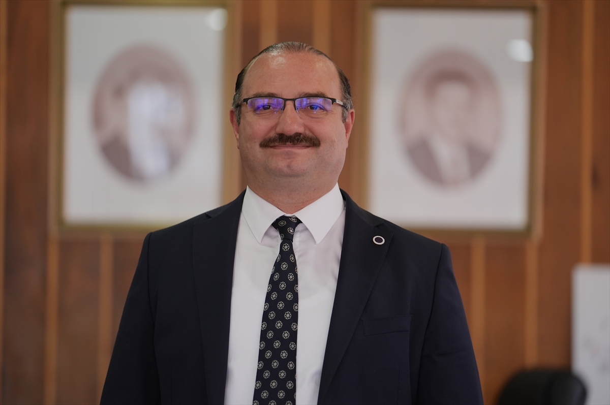 Rektör Hacımüftüoğlu: Atatürk Üniversitesi AtaZeka'yı kurdu