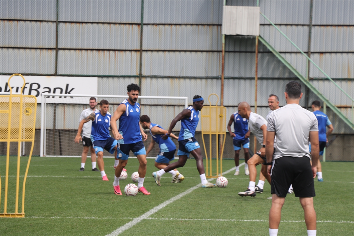 Çaykur Rizesporlu Emrecan Bulut, Alanyaspor maçı öncesi değerlendirmede bulundu: