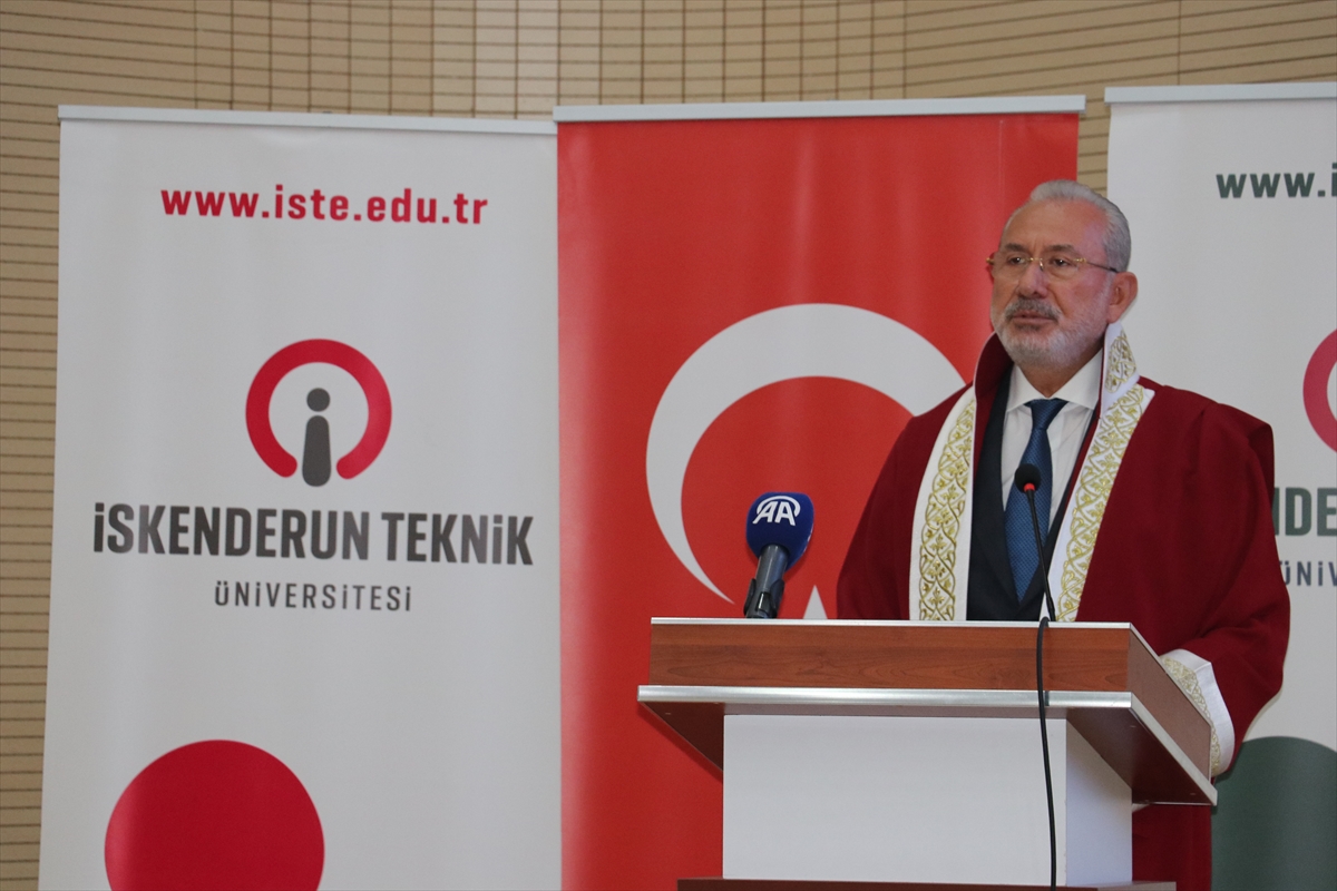 TOGG Yönetim Kurulu Başkanı Fuat Tosyalı'ya fahri doktora ünvanı verildi