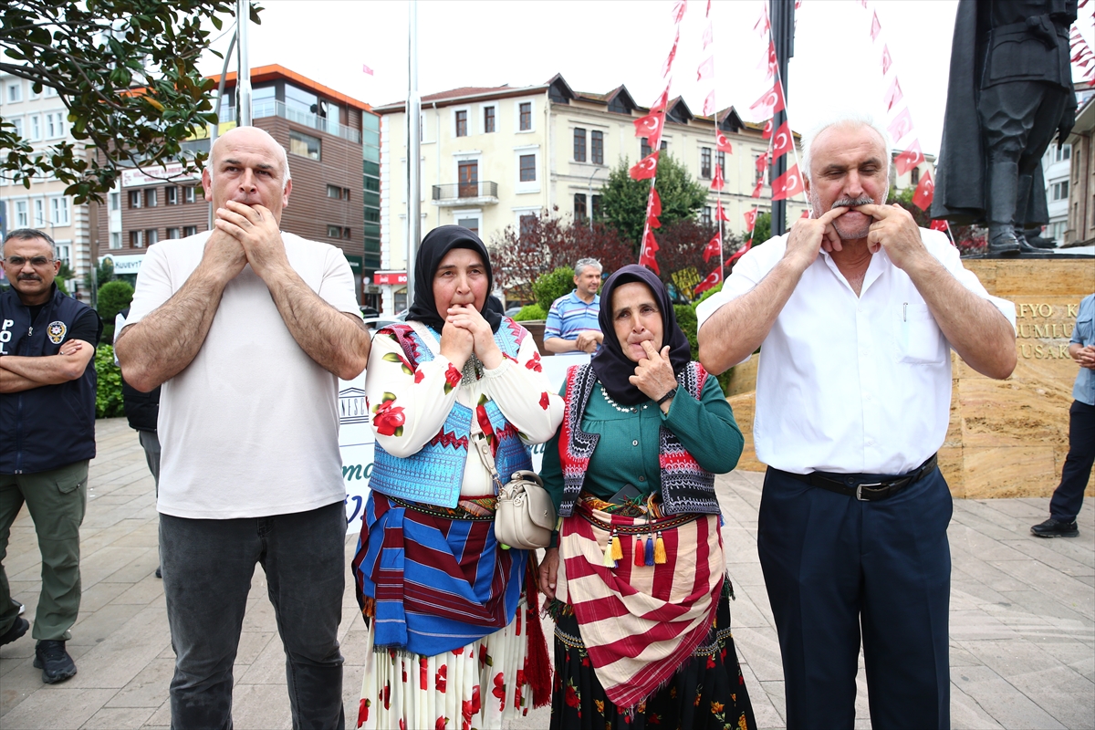 Giresun'da Islık Dili Festivali için tanıtım yürüyüşü düzenlendi