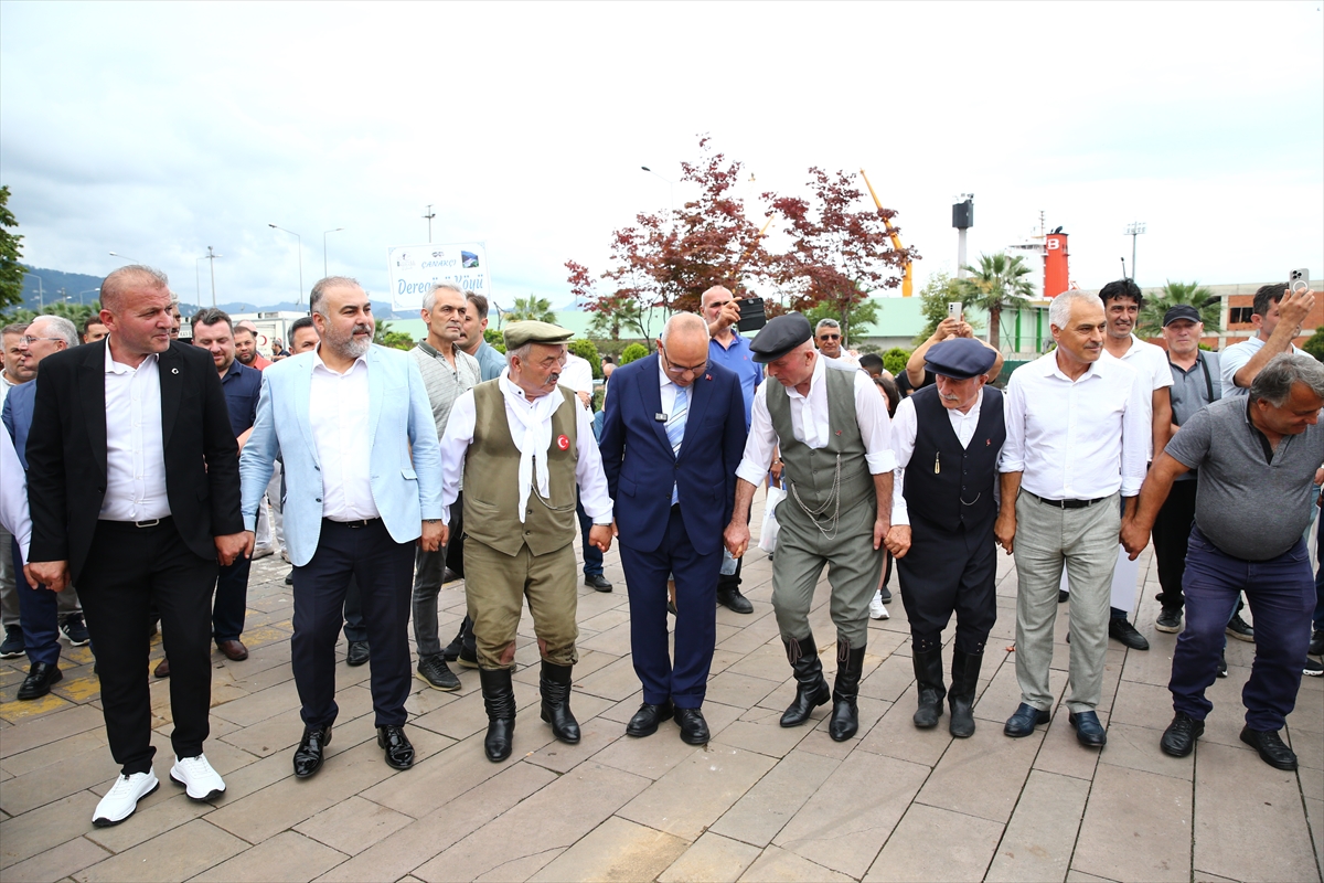 Giresun'da Islık Dili Festivali için tanıtım yürüyüşü düzenlendi