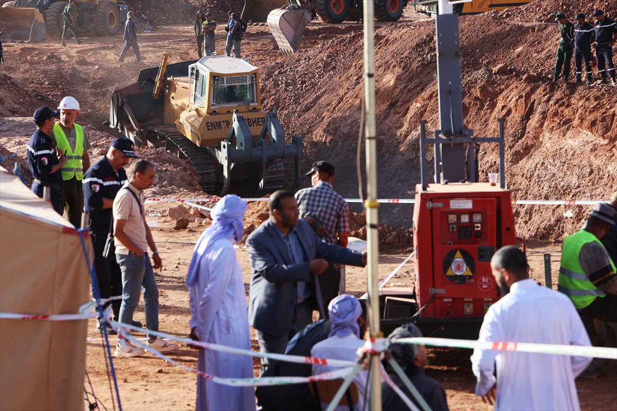 Cezayir'de kuyuya düşen Eyüb'ü kurtarma çalışmaları sürüyor