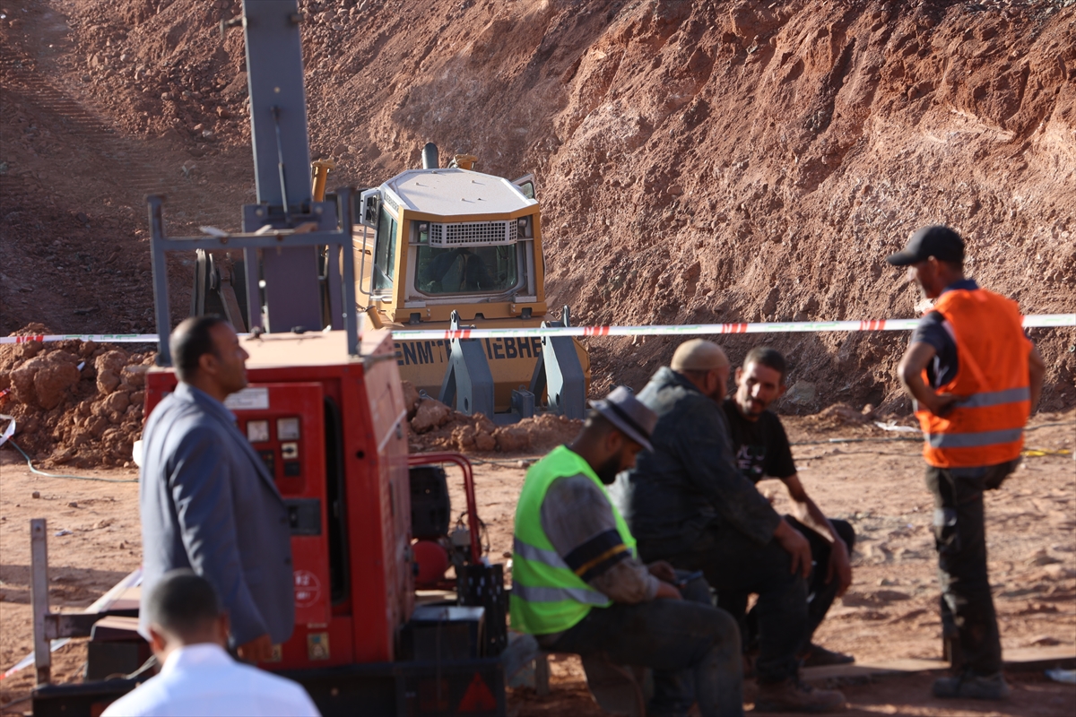 Cezayir'de kuyuya düşen Eyüb'ü kurtarma çalışmaları sürüyor