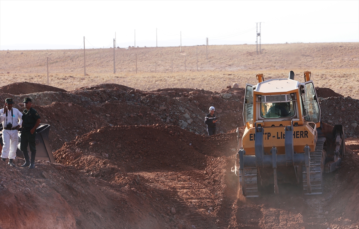 Cezayir'de kuyuya düşen Eyüb'ü kurtarma çalışmaları sürüyor