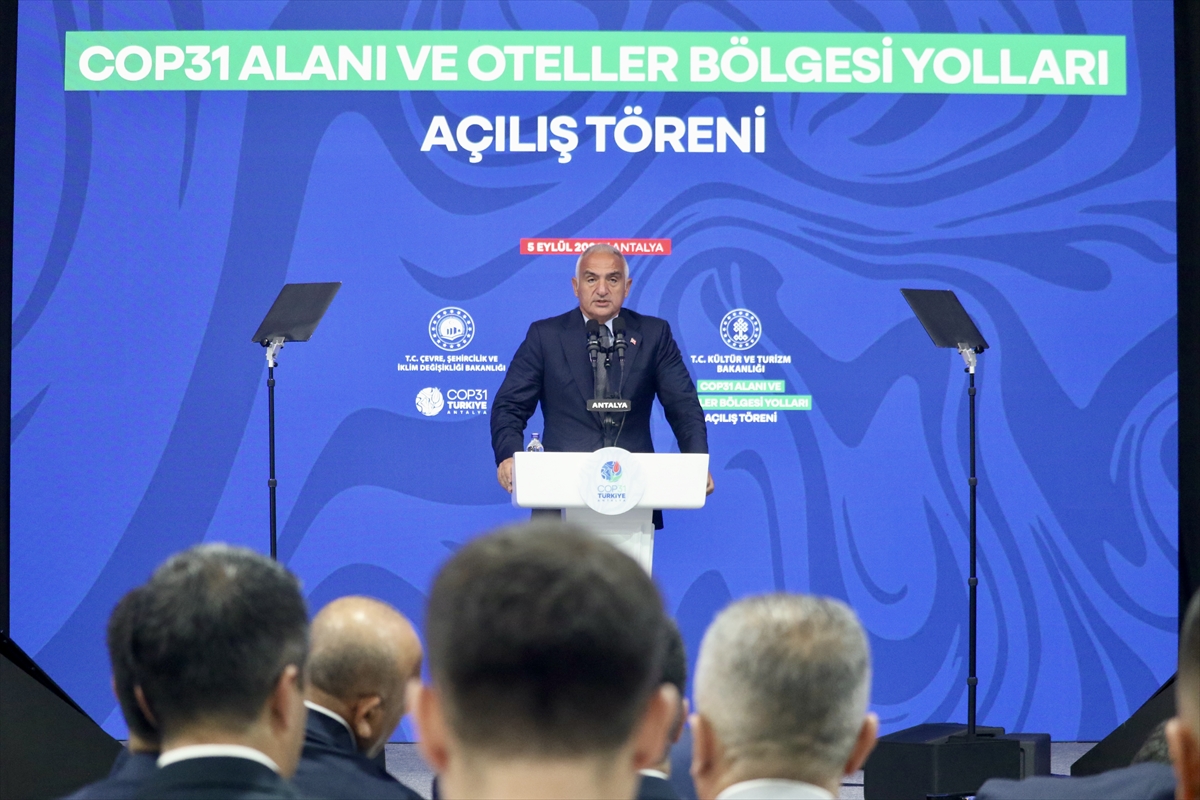 Bakan Kurum, COP31 Alanı ve Oteller Bölgesi Yolları açılışında konuştu: