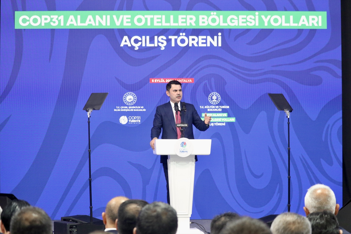 Bakan Kurum, COP31 Alanı ve Oteller Bölgesi Yolları açılışında konuştu: