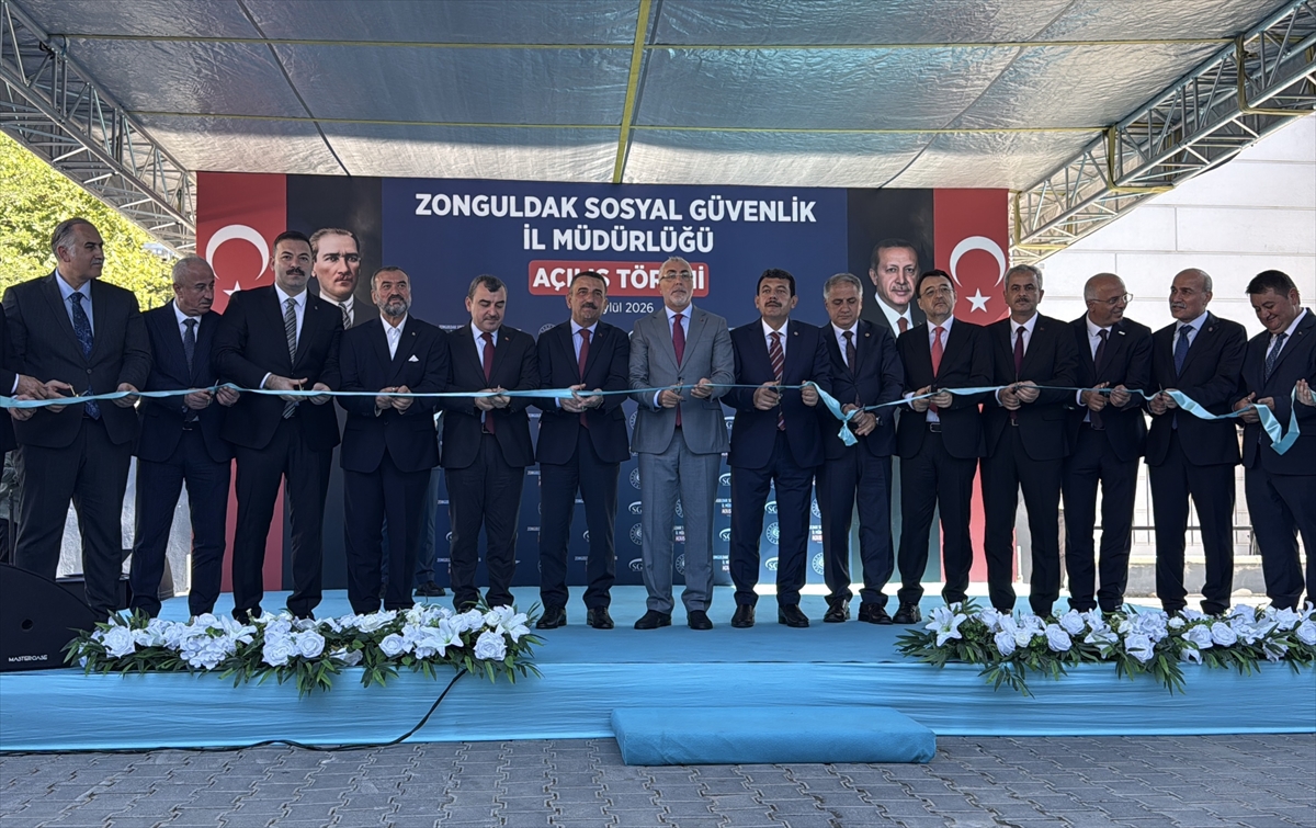Bakan Işıkhan: SGK hizmetleri vatandaşlara en üst düzeyde