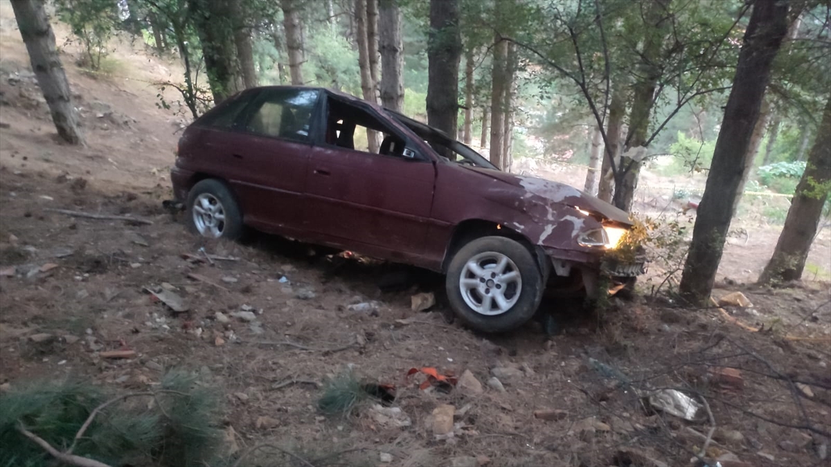 Adıyaman'da feci kaza: Otomobil devrildi, sürücü yaşamını yitirdi