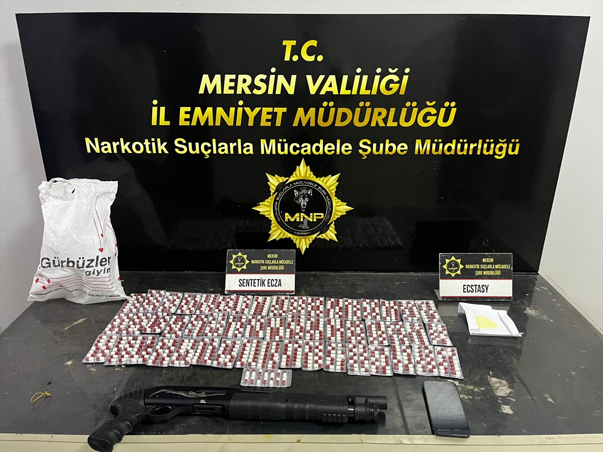 Mersin'de uyuşturucu operasyonu: 2 zanlı tutuklandı