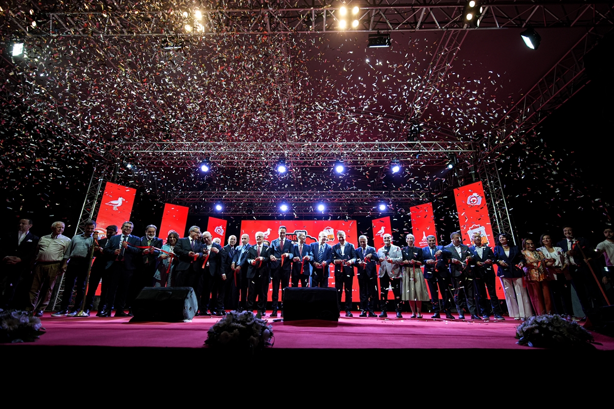 İzmir Enternasyonal Fuarı 95'inci kez açıldı
