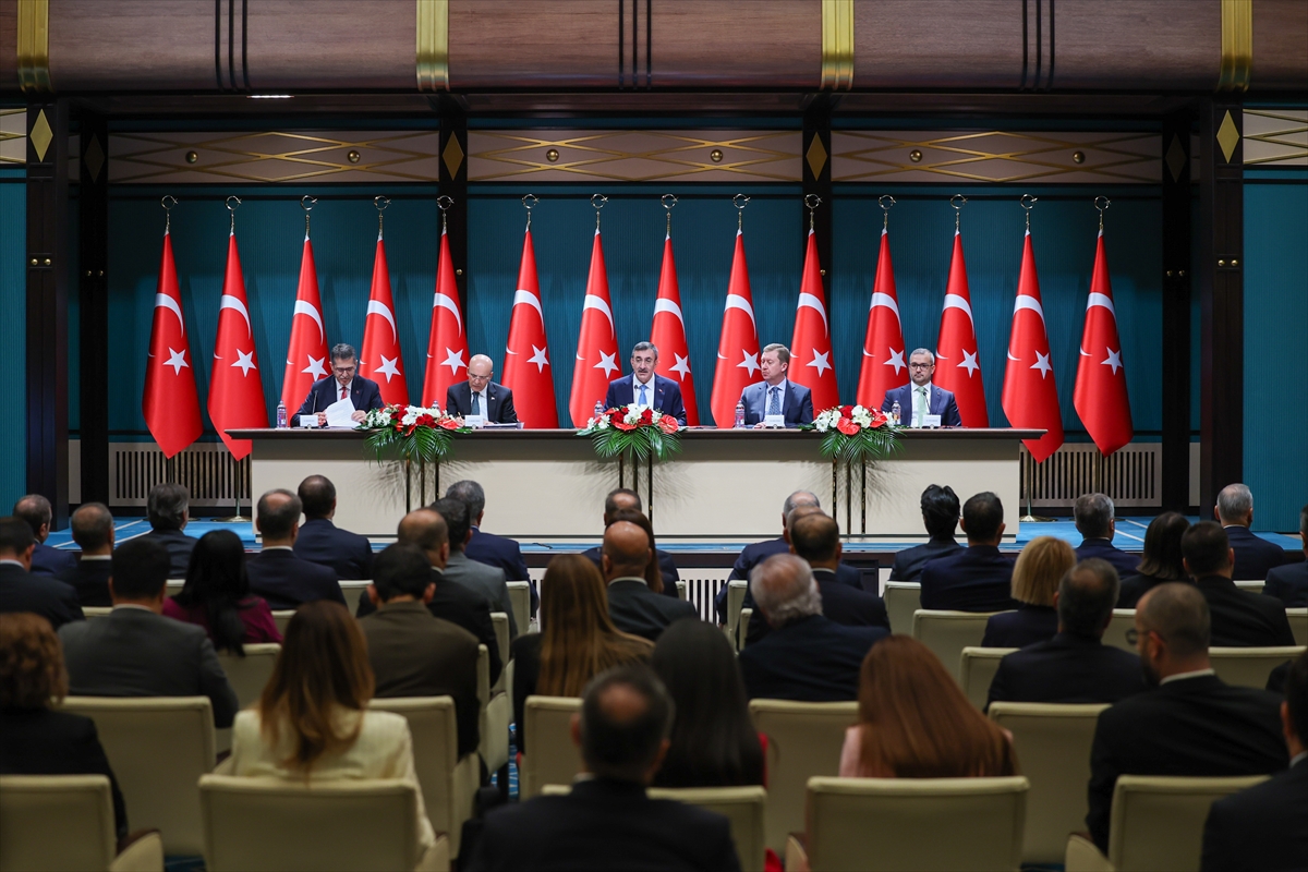 Cevdet Yılmaz: 2027-2029 Orta Vadeli Program hedeflerini açıkladı