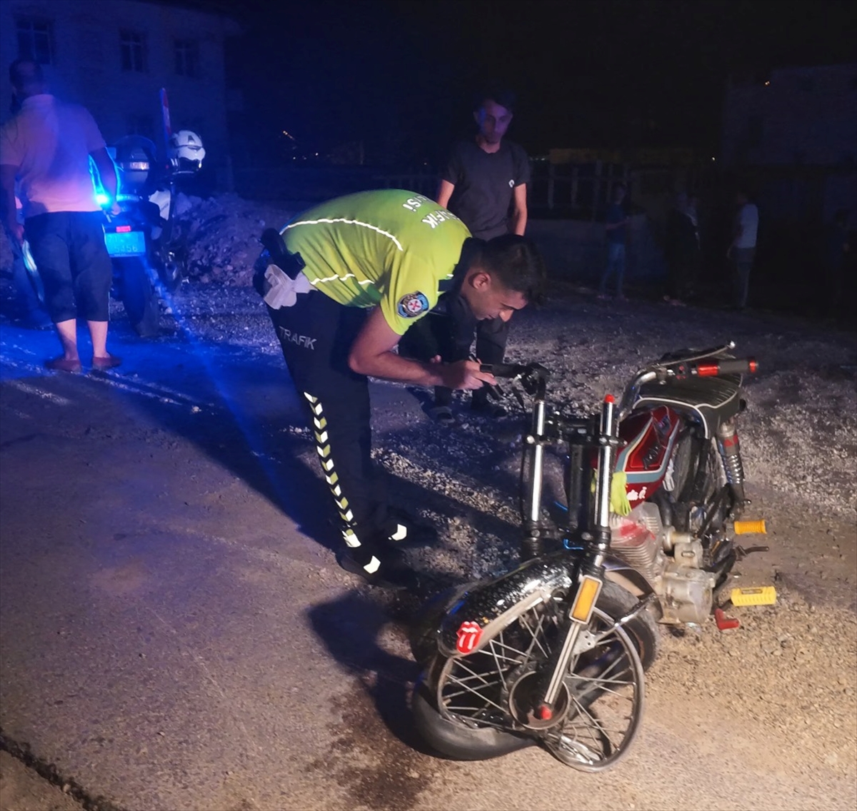 Kırıkkale'de motosiklet kazası: 1'i ağır 2 yaralı