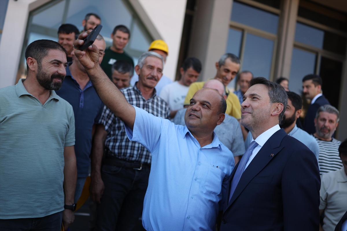 Bakan Bayraktar, Türkiye Maden İşçileri Sendikası ve Doruk Madencilik işçilerini kabul etti: