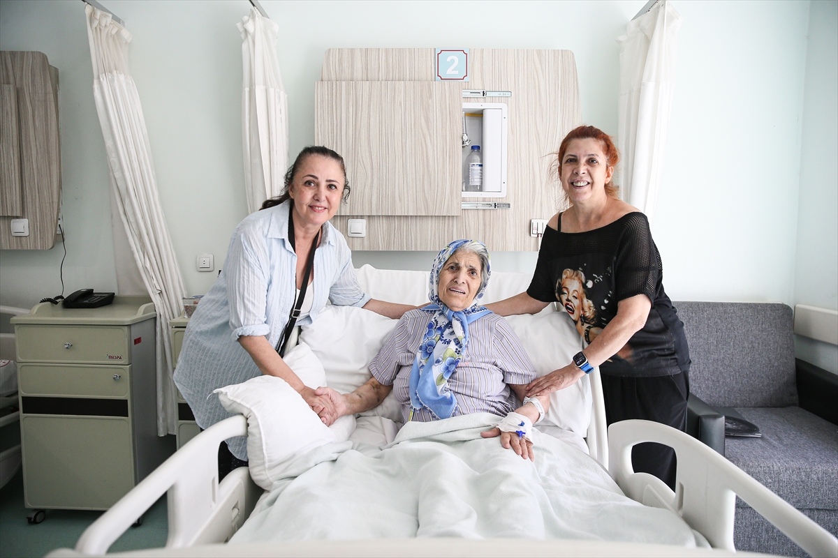 Prof. Dr. Hasan Arı: TAVI yöntemiyle Türkiye'de bir ilk başarıldı