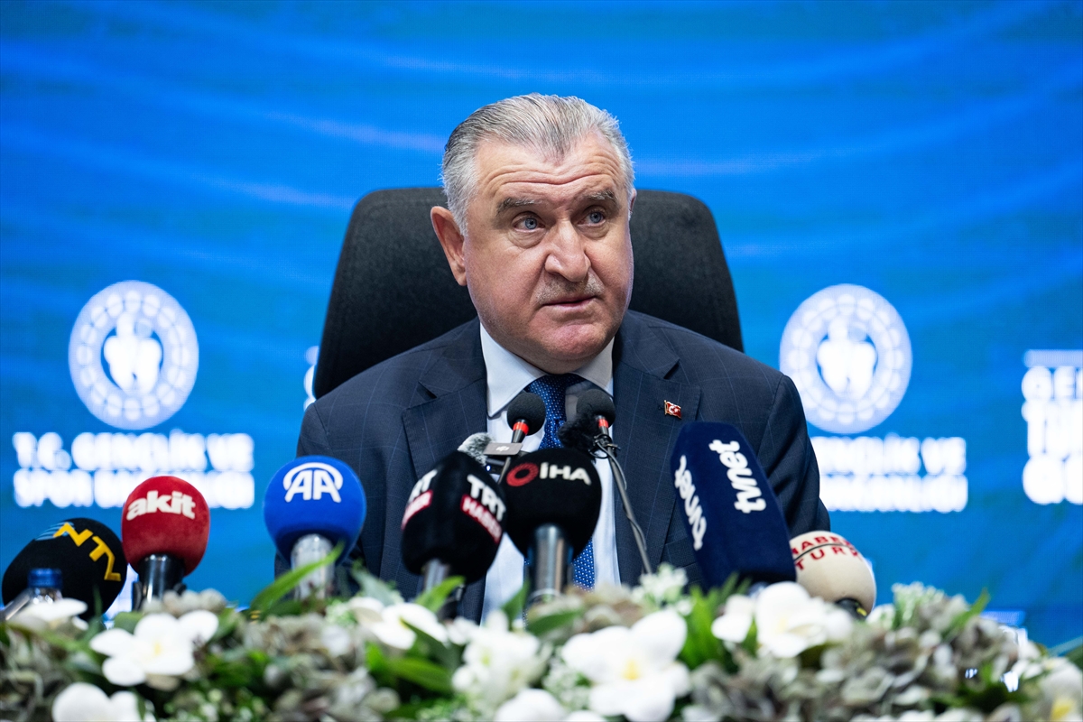 Bakan Osman Aşkın Bak: GSB yurt yerleştirme rekoru kırıldı