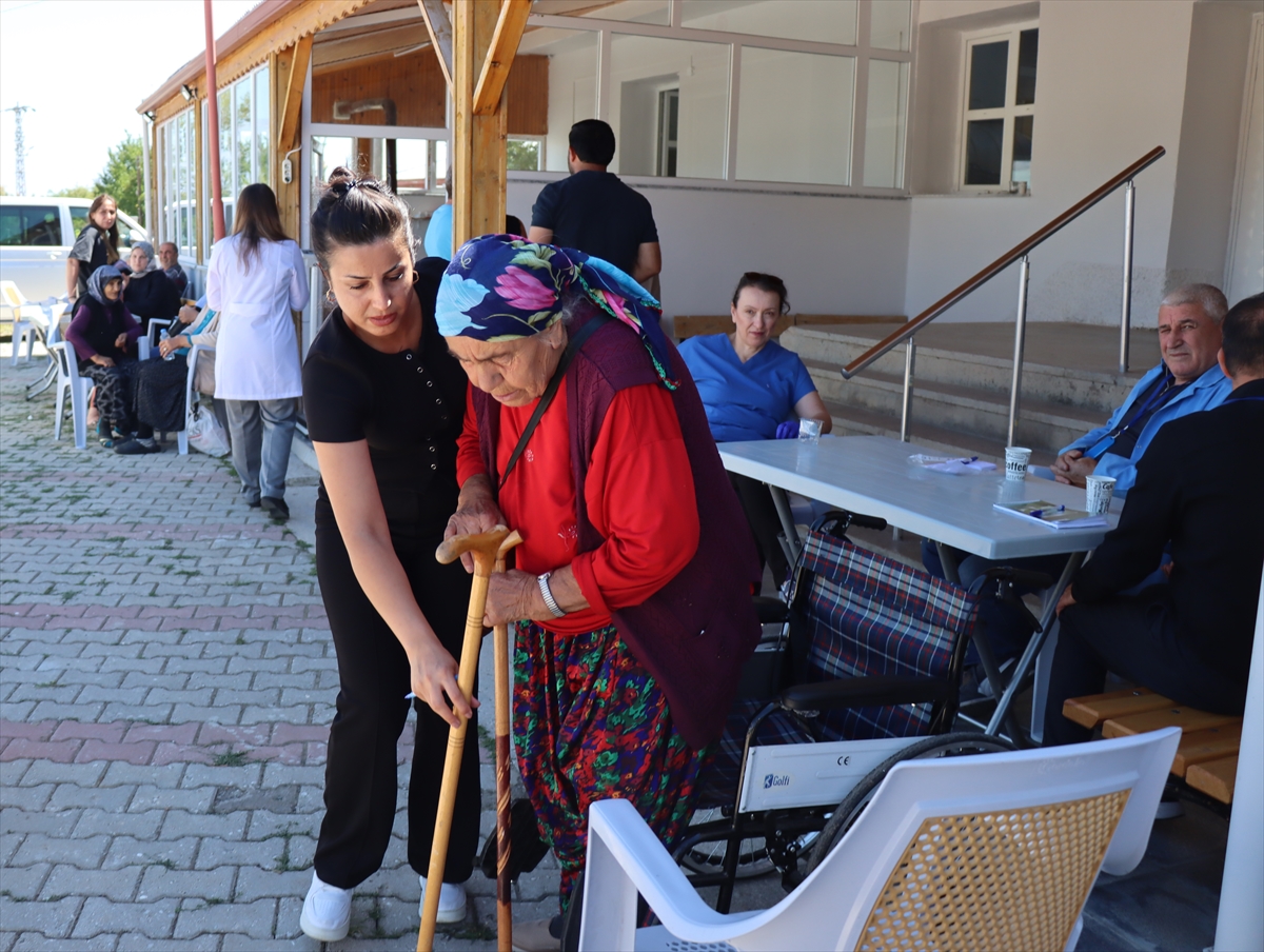 En ücra köylere kadar götürülen sağlık hizmeti erken teşhise katkı sağlıyor