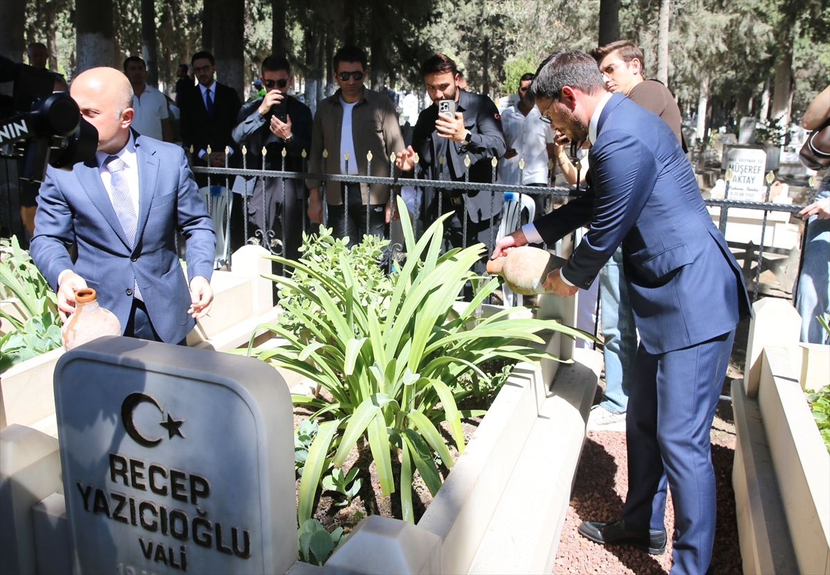 Vali Recep Yazıcıoğlu: Aydın'da vefatının 23. yılında anıldı