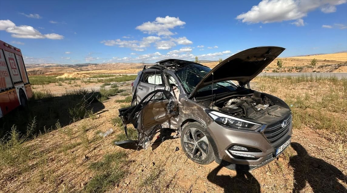 Kırıkkale'de trafik kazası: 6 kişi yaralandı, 1 çocuk ağır