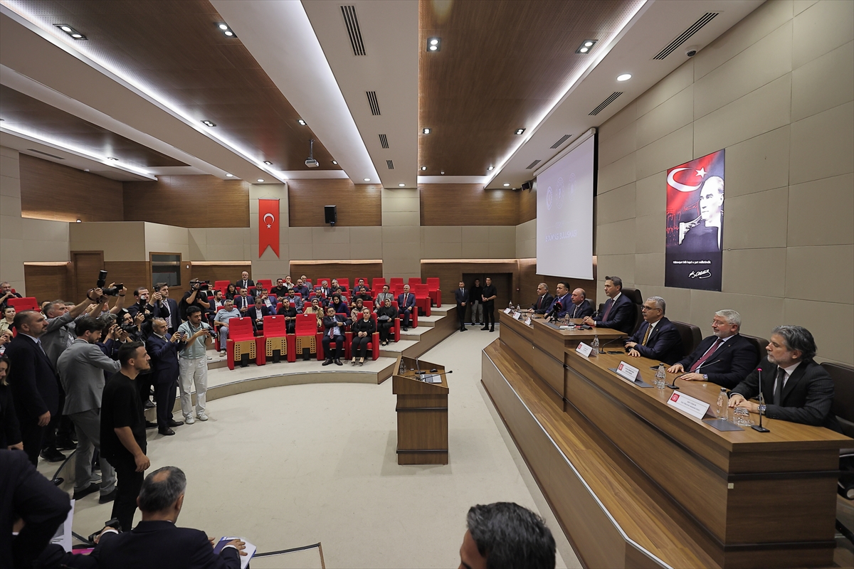 Bakan Bayraktar: Elektrikleşme en üst düzeye çıkarılmalı