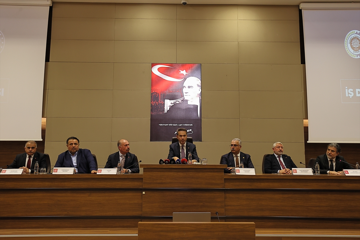 Bakan Bayraktar: Elektrikleşme en üst düzeye çıkarılmalı