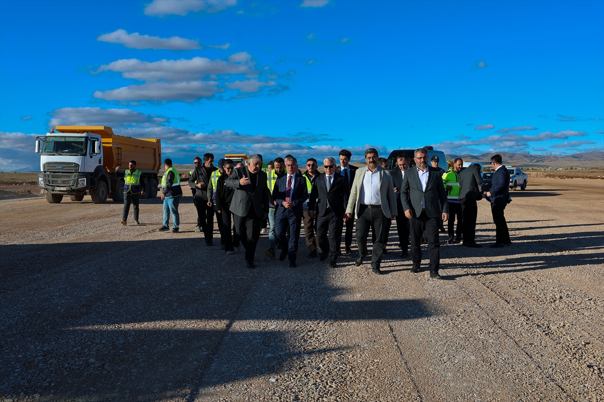Abdullah Güler: Sivas Havalimanı ek pisti 2027'de açılacak