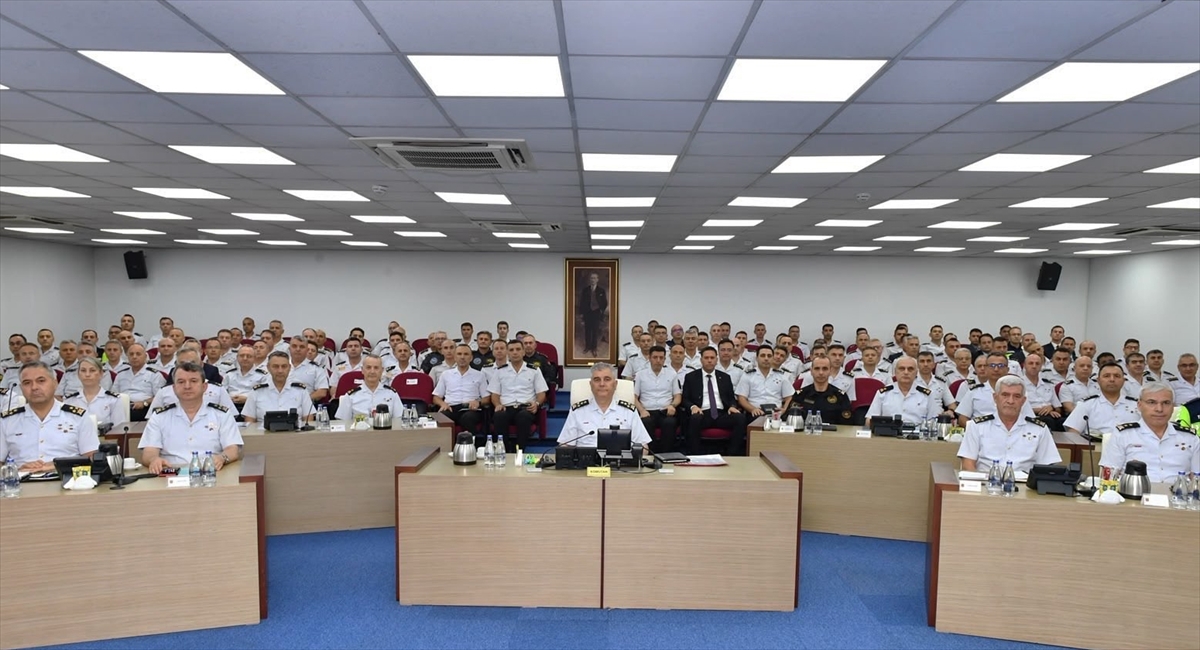 Jandarma Komutanı Çardakcı: İl komutanlarıyla videokonferans