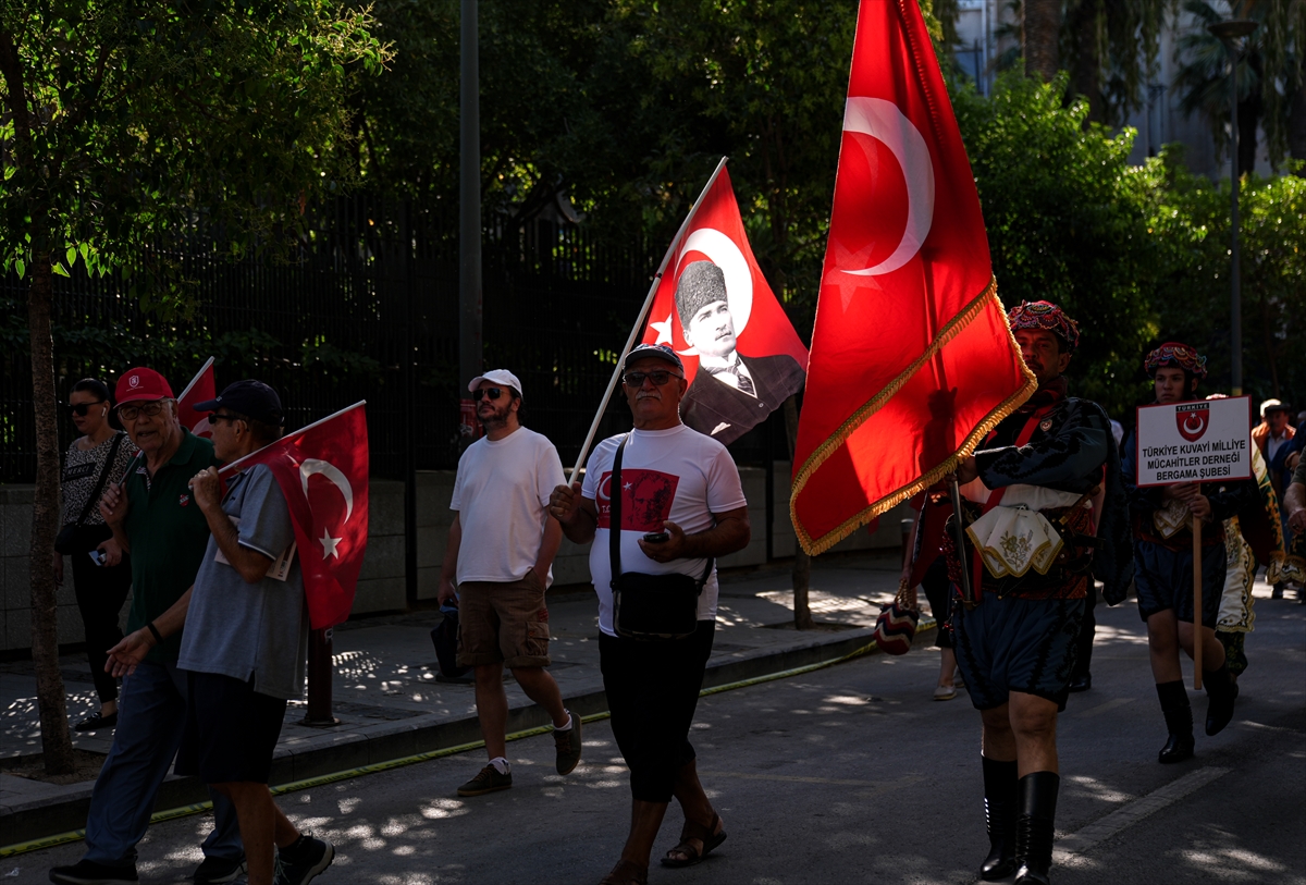 İzmir'in düşman işgalinden kurtuluşunun 104. yıl dönümü kutlanıyor