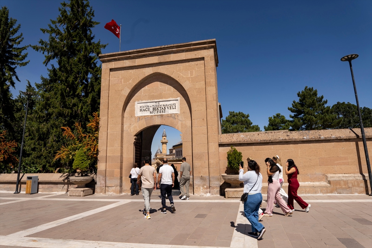 Hacı Bektaş Veli Külliyesi 8 ayda 385 bin ziyaretçiyi ağırladı