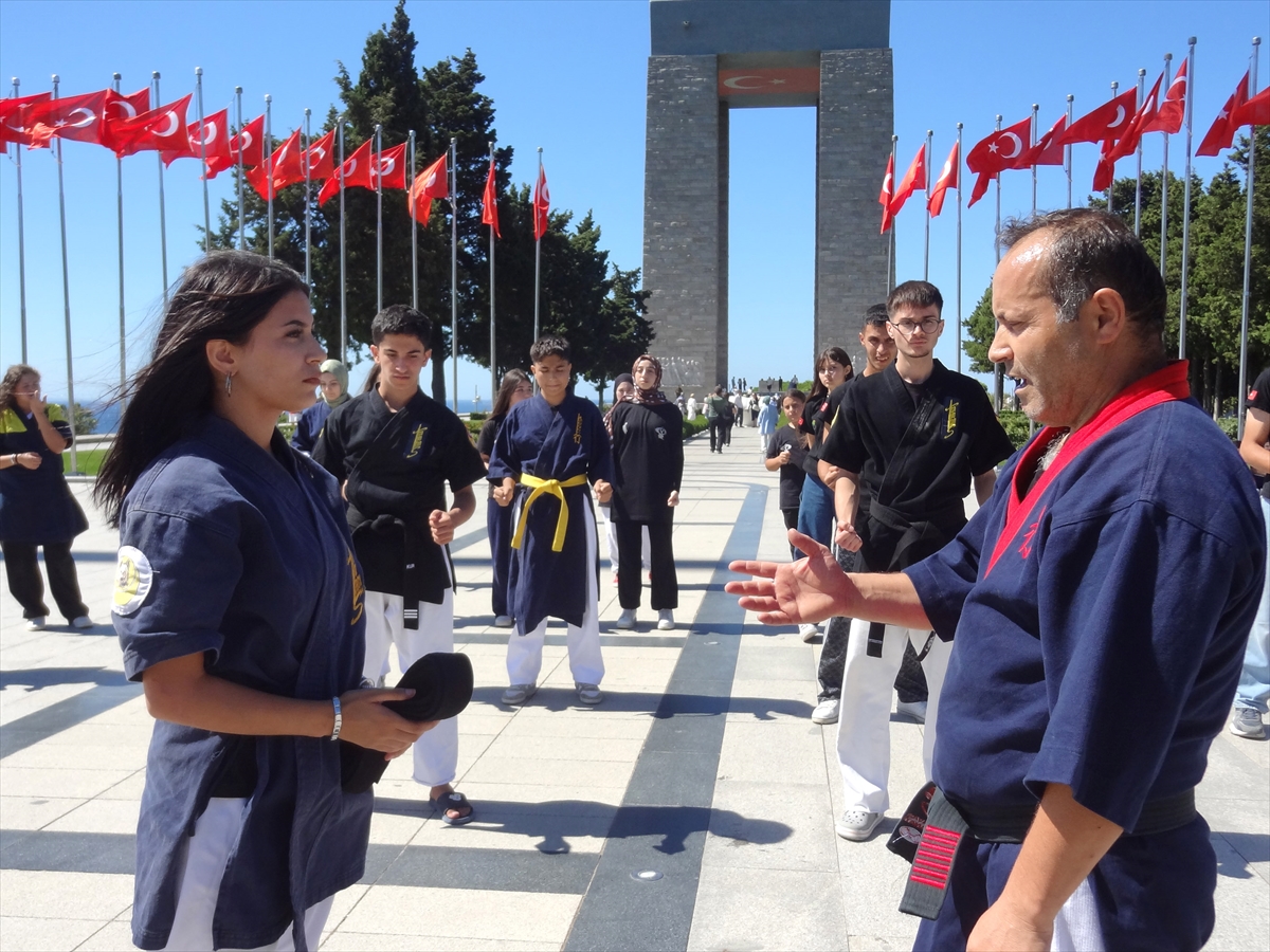 Çanakkale Şehitler Abidesi'nde "sayokan" gösterisi