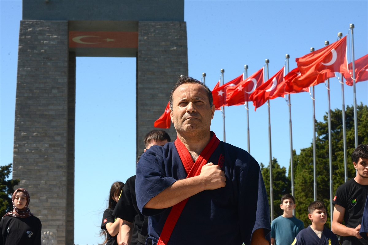 Çanakkale Şehitler Abidesi'nde "sayokan" gösterisi
