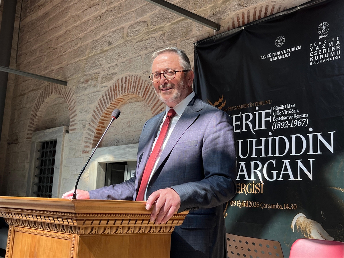 Şerif Muhiddin Targan Sergisi: Beyazıt Kütüphanesi'nde Açıldı