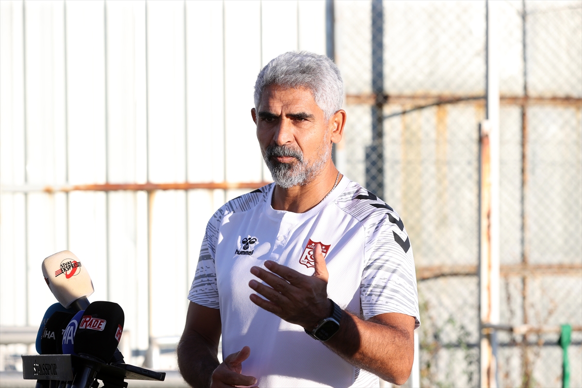 Sivasspor Teknik Direktörü İsmet Taşdemir: Galibiyet serisi hedefi