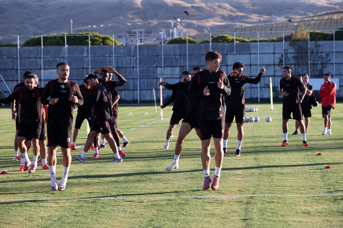 Sivasspor Teknik Direktörü İsmet Taşdemir: Galibiyet serisi hedefi