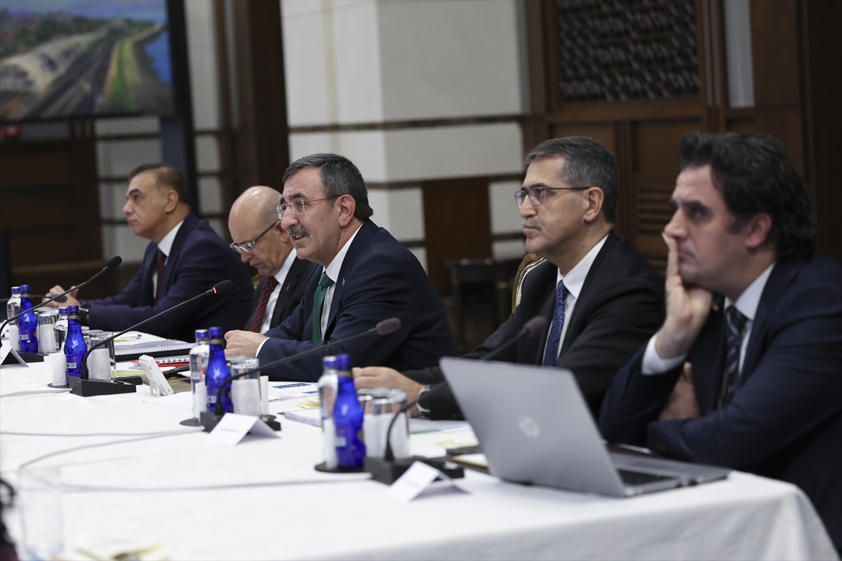 Cumhurbaşkanı Yardımcısı Yılmaz, Orta Vadeli Program Uluslararası Medya Buluşması'nda konuştu: (3)
