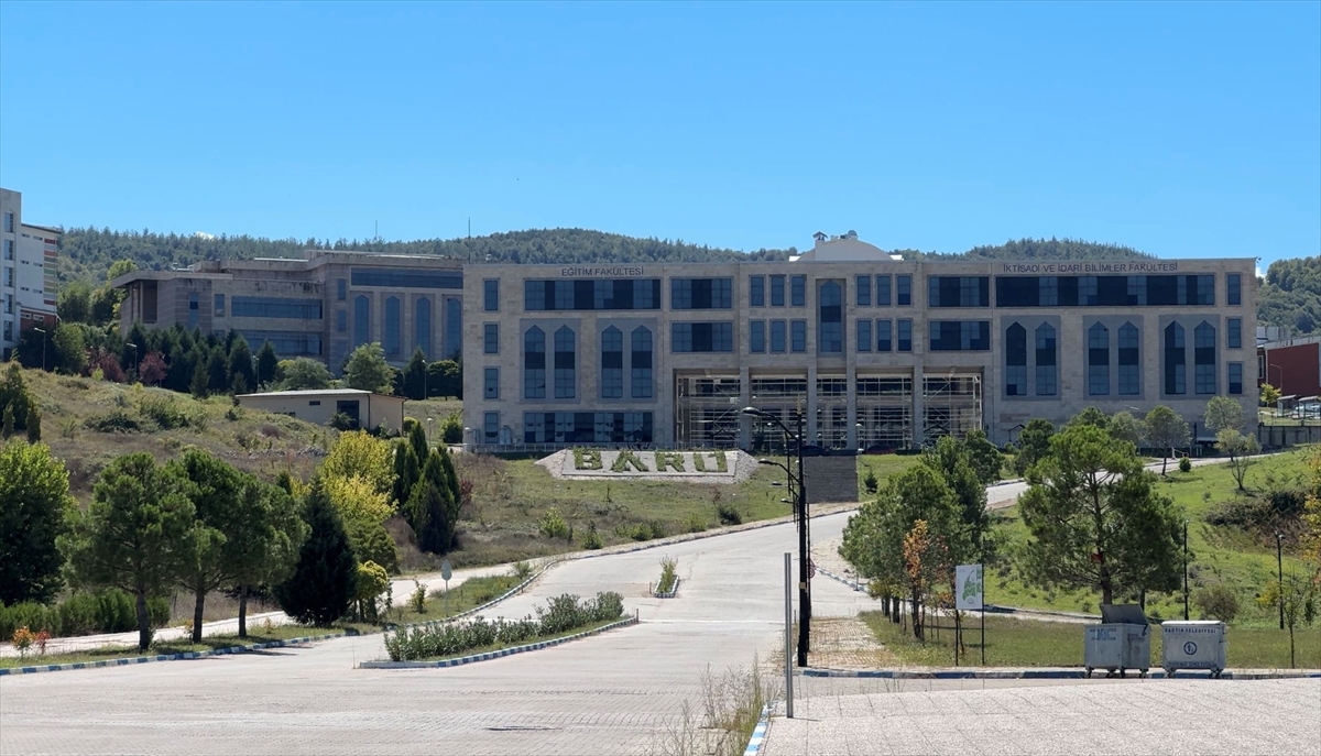 Bartın 60+ Tazelenme Üniversitesi'ne 22 Kişi Başvurdu
