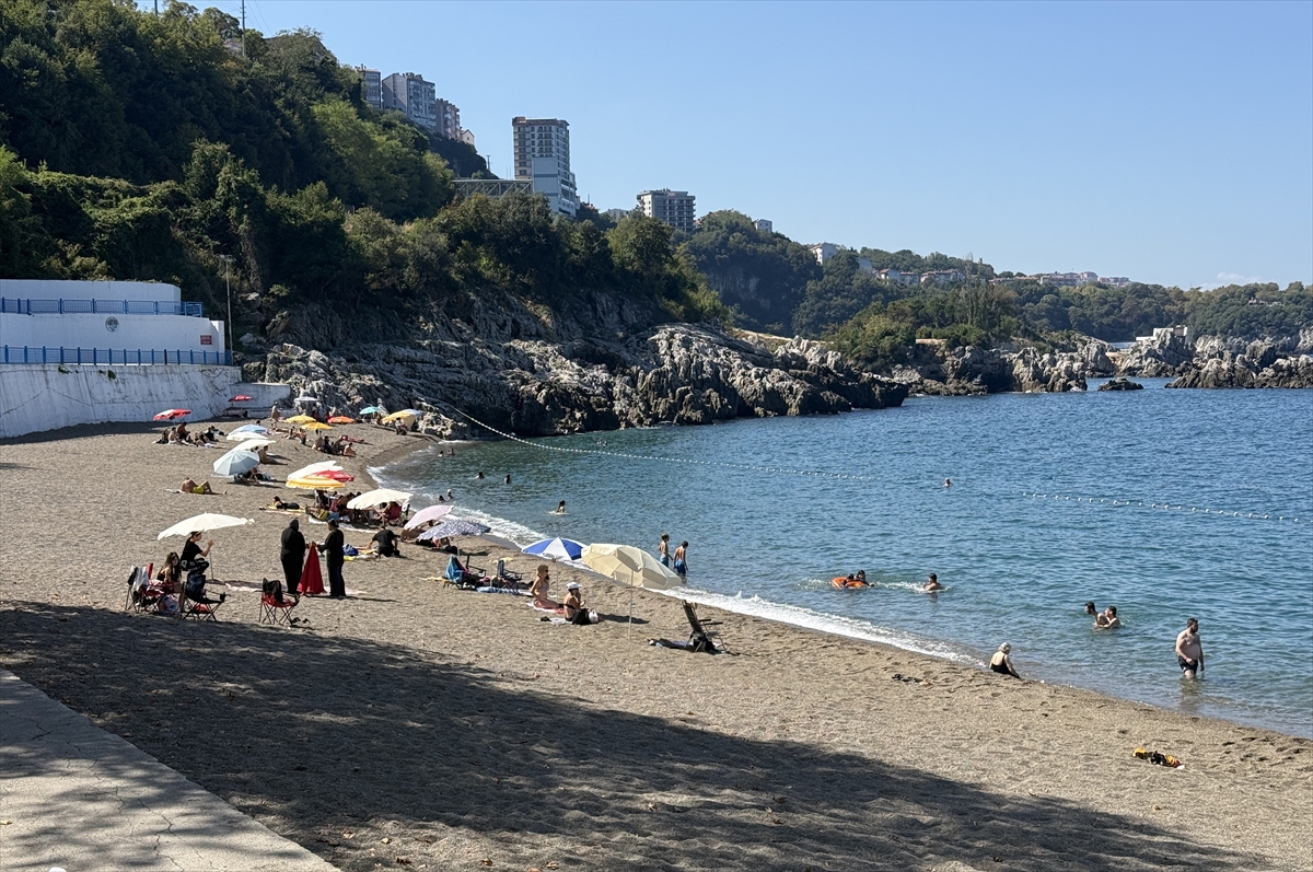 Zonguldak Kapuz Plajı, yoğun talep üzerine yeniden hizmette